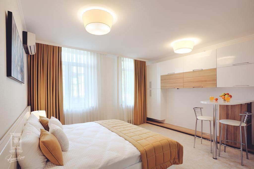 Familion Aparthotel Chişinǎu Kamer foto